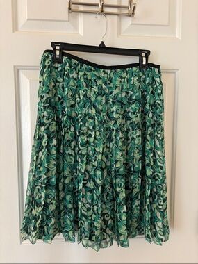 Elie Tahari Silk Green Printed Circle Skirt